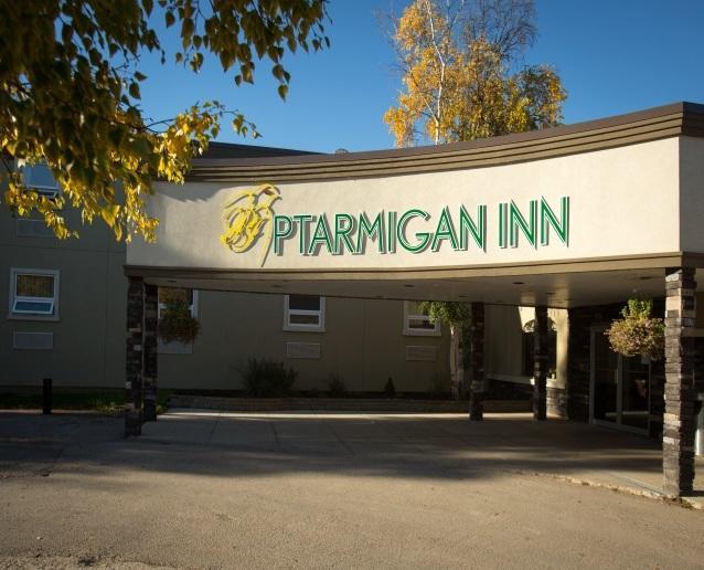 Ptarmigan Inn Hay River Kültér fotó